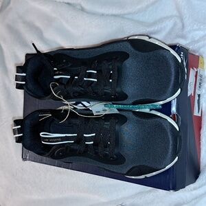 Reebok 8 zig dynamically blk